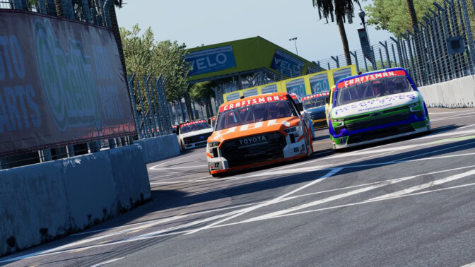 Nascar-pelisarja tekee paluun virtuaaliradoille – iRacing Studiosin kehittämä ajokokemus sai uuden trailerin